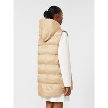 Carica l'immagine nel visualizzatore di Gallery, Imbottito smanicato "LODOLA"