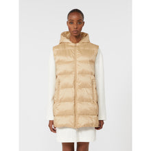 Carica l'immagine nel visualizzatore di Gallery, Imbottito smanicato "LODOLA"