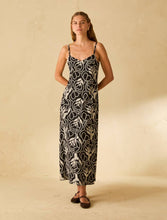 Carica l'immagine nel visualizzatore di Gallery, Slip dress in mussola ricamata, nero
