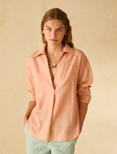 Carica l'immagine nel visualizzatore di Gallery, Blusa in voile di cotone, pesca
