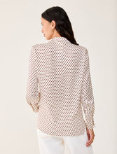 Carica l'immagine nel visualizzatore di Gallery, Camicia in raso fluido, avorio

